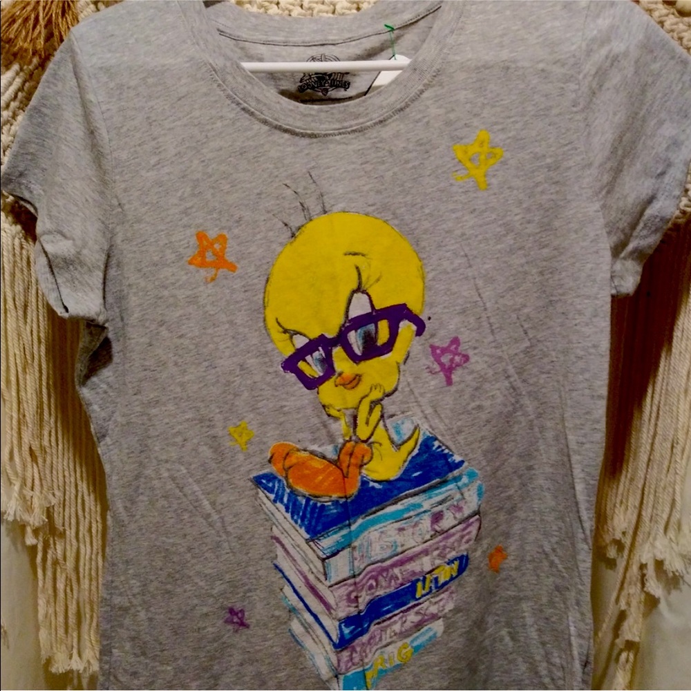 Tweety Bird Bookworm T-Shirt